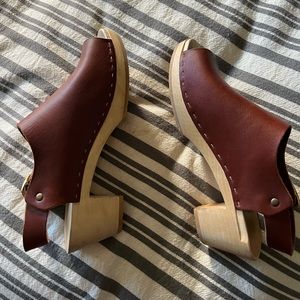 Bryr clogs, Size 8 Suzie open toe